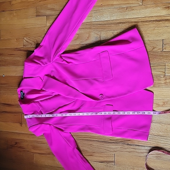 Express One Button Cinched Boyfriend Blazer - Picture 7 of 11